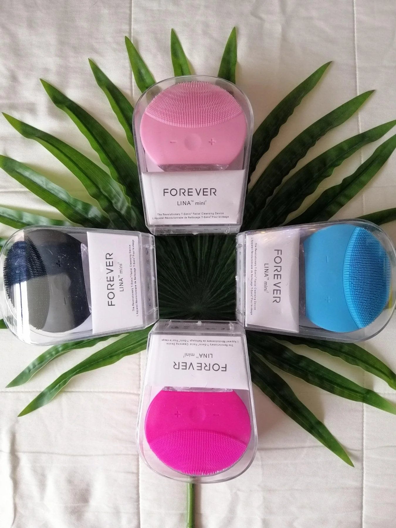LUNA Mini T-Sonic Facial Cleansing Device ( Chargeable )