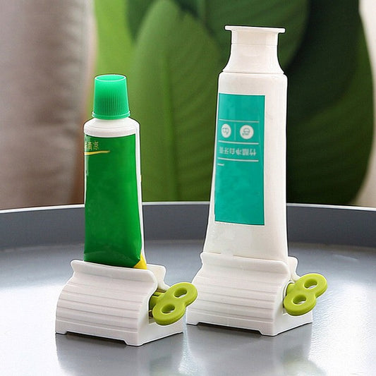 Rolling Toothpaste Squeezer